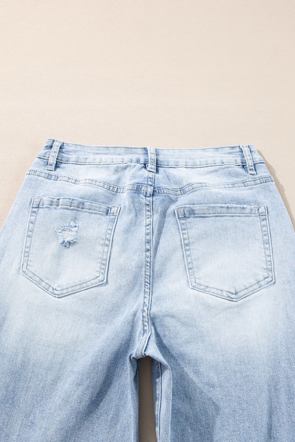 Distressed High Rise Jeans Pant