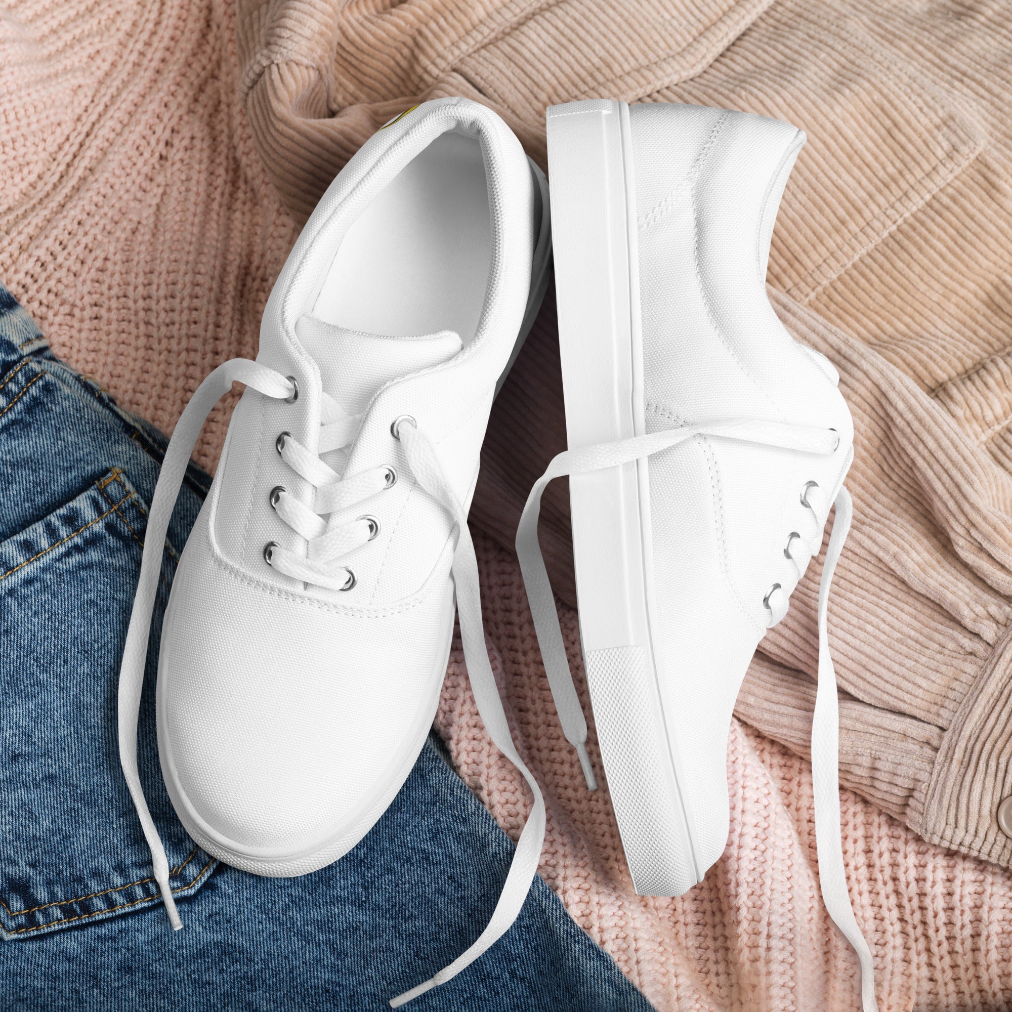 MDC Women’s Lace-up Canvas Shoes